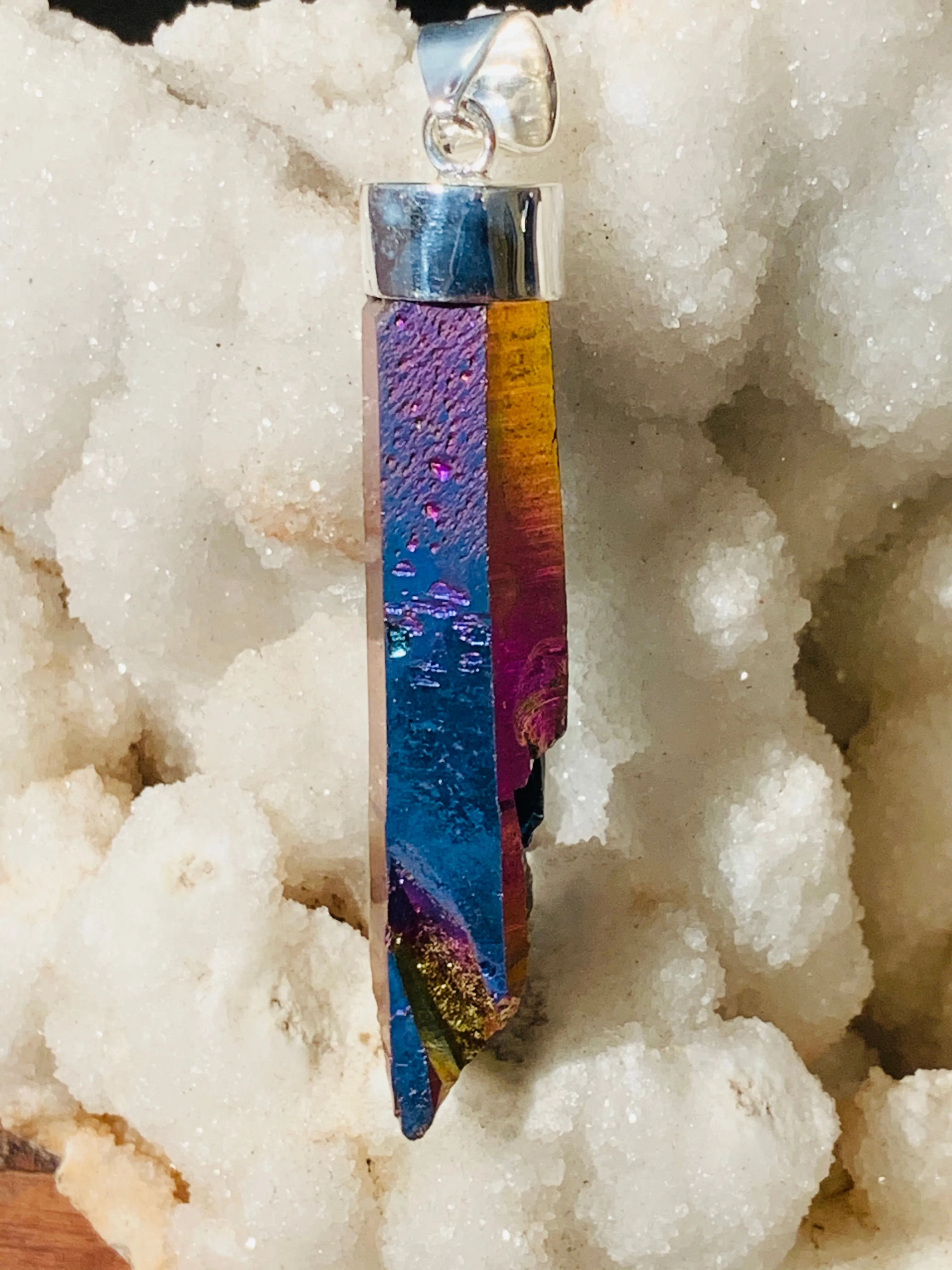 Rainbow Aura Point Pendant